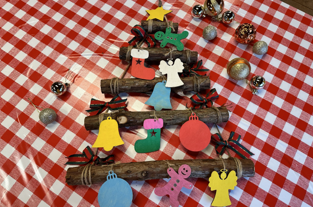 クリスマスウォールツリー